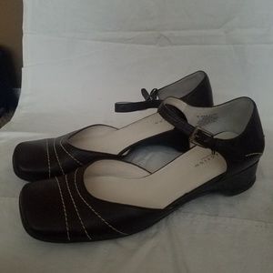 Kenneth Cole reaction shoes